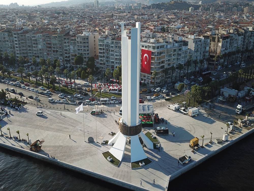 Izmir City Tour From Kusadasi With Hotel Transfer | ®ExcursionMania - Image 7