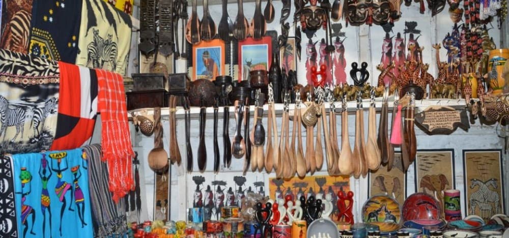 Arusha Shopping Tour | ®ExcursionMania - Image 2