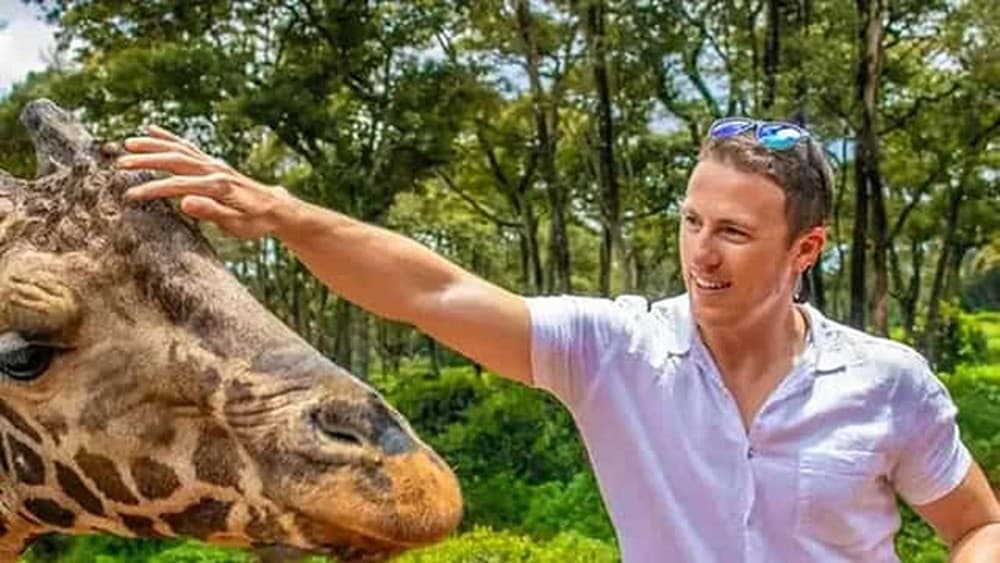 Nairobi: Guided Giraffe Centre & Kazuri Beads Factory Visit Excursion | ®ExcursionMania - Image 2