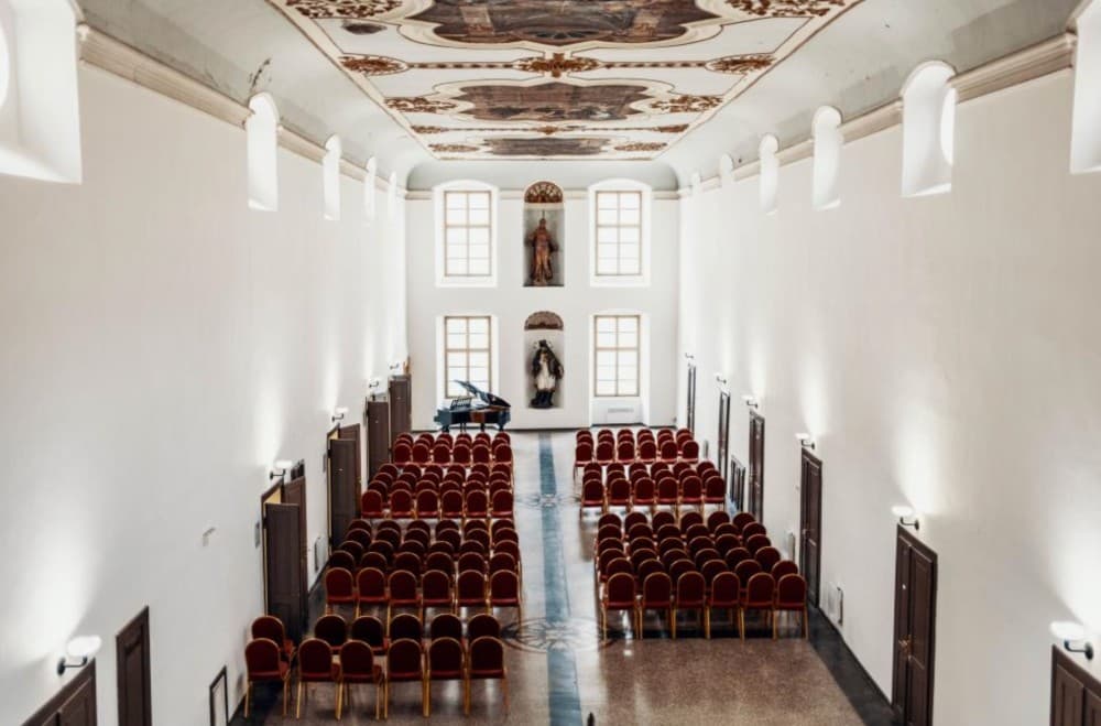 Prague: Minorite Friary & Optional St James Basilica with Audio Guide | ®ExcursionMania - Image 7