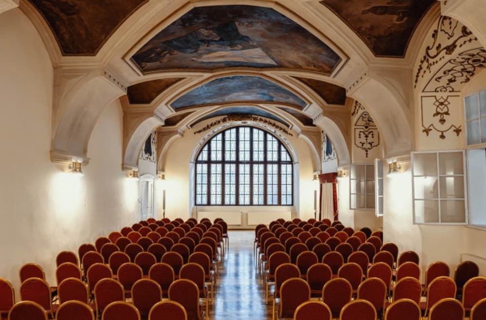 Prague: Minorite Friary & Optional St James Basilica with Audio Guide | ®ExcursionMania - Image 9