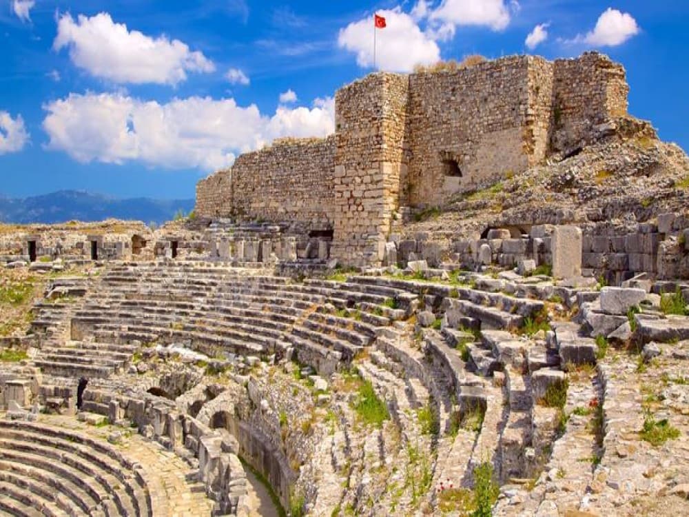 From Kusadasi: Priene Miletos Didyma Tour | ®ExcursionMania - Image 5