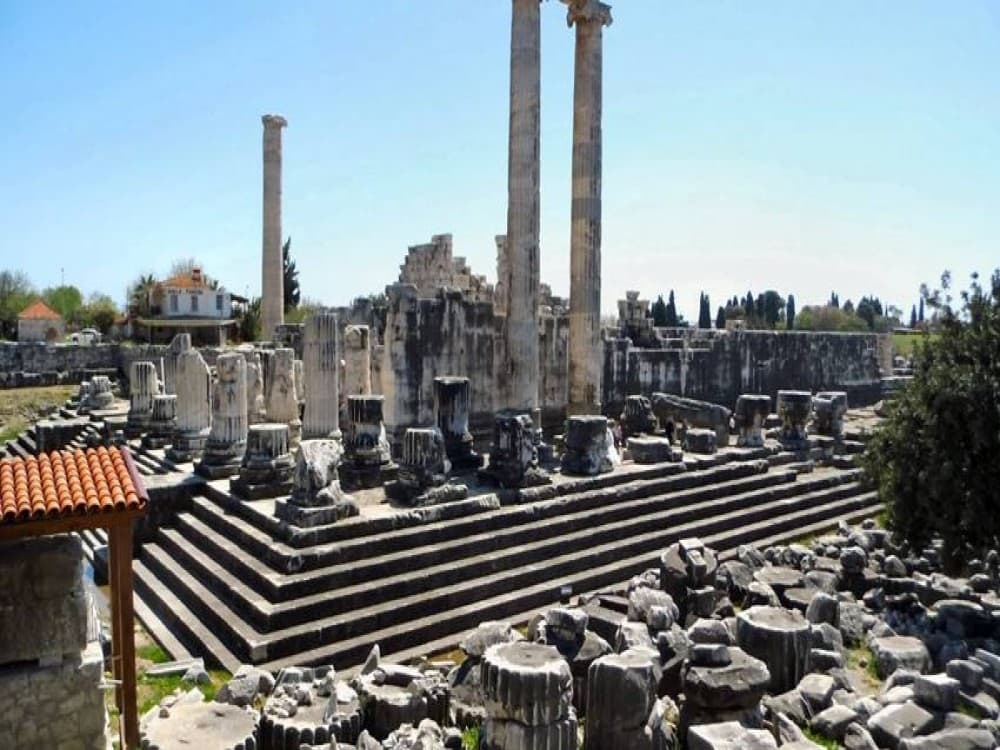 From Kusadasi: Priene Miletos Didyma Tour | ®ExcursionMania - Image 7