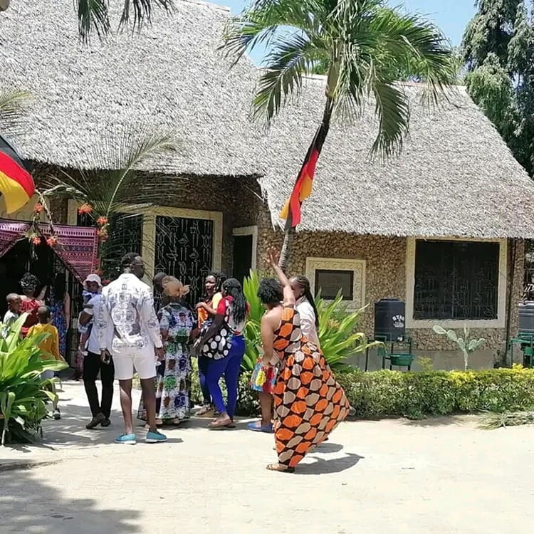 Mombasa: City Tour With Bombolulu Workshops And Cultural Centre Visit | ®ExcursionMania - Image 6