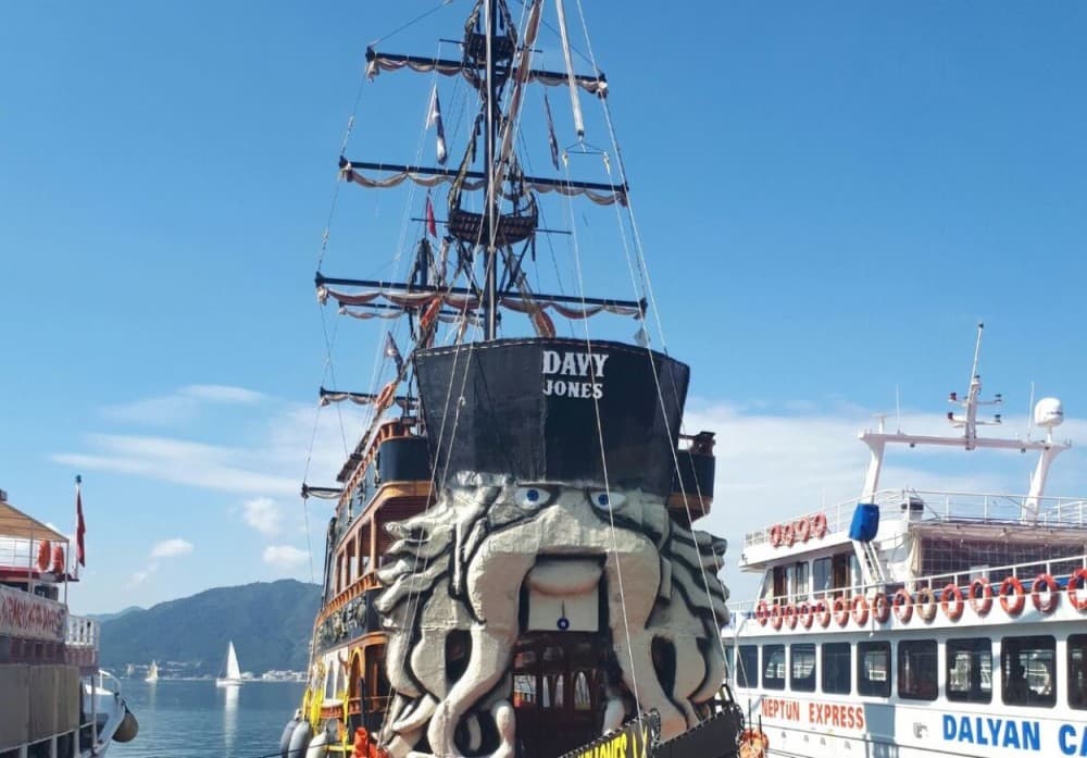 Marmaris: Davy Jones Pirate Boat Trip w/Unlimited Drinks | ®ExcursionMania - Image 6