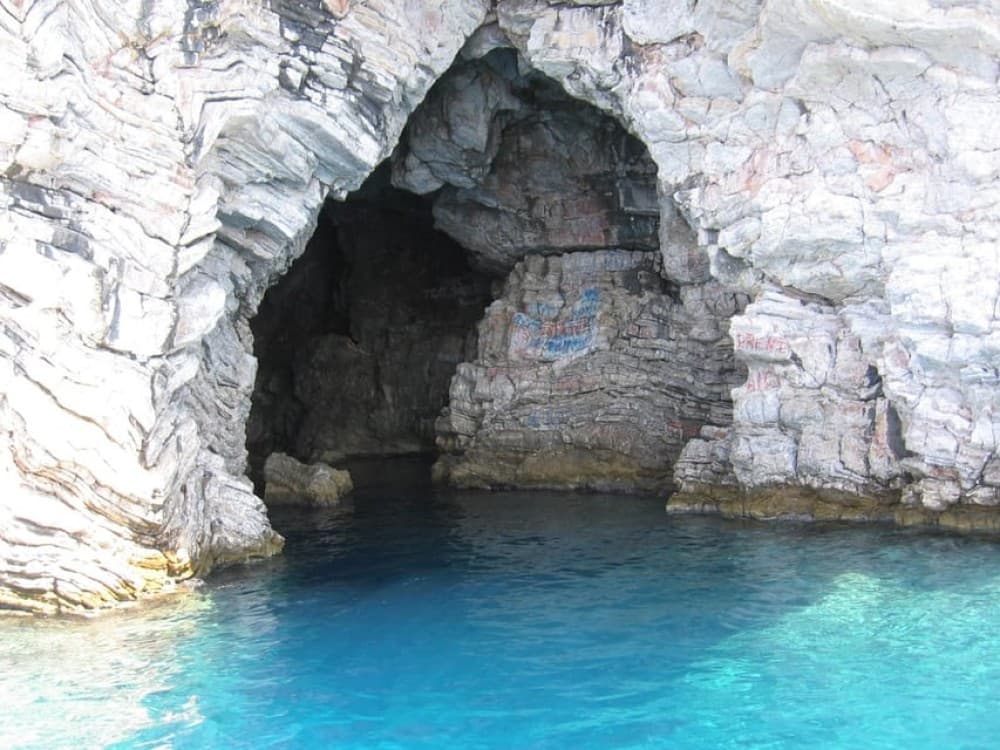 Marmaris: Davy Jones Pirate Boat Trip w/Unlimited Drinks | ®ExcursionMania - Image 4