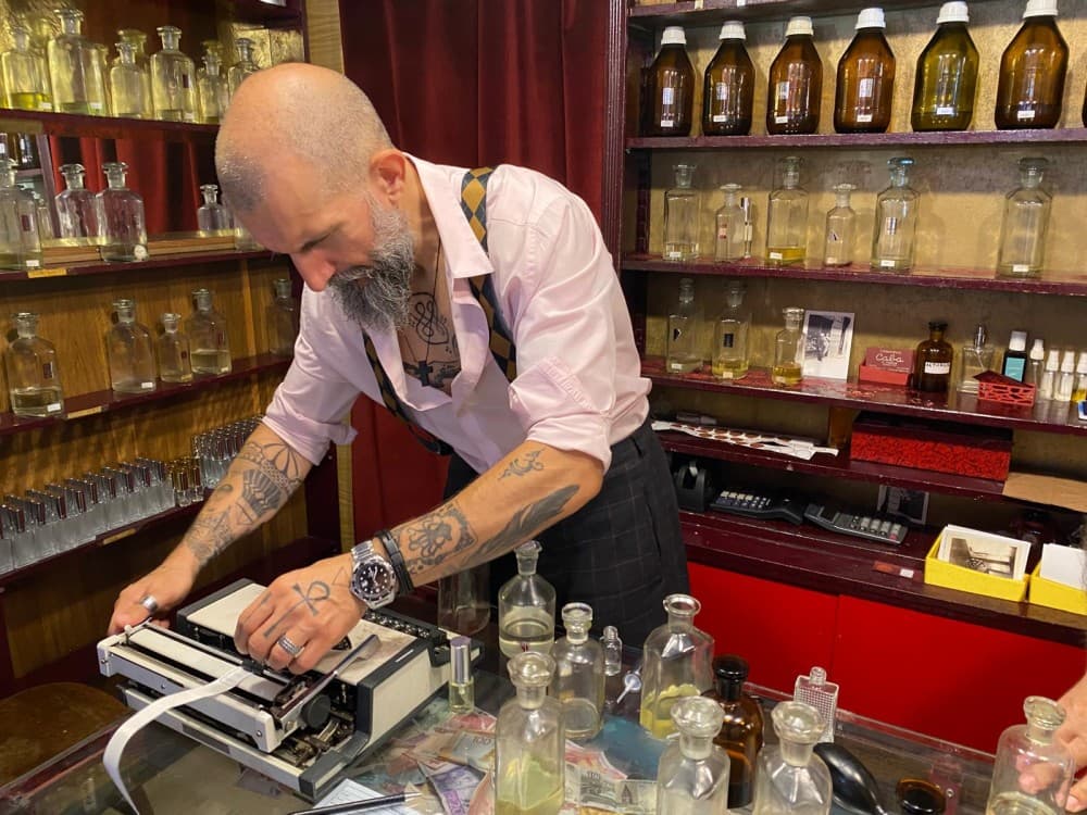 Perfume Atelier and Custom Perfume Experience | ®ExcursionMania - Image 7