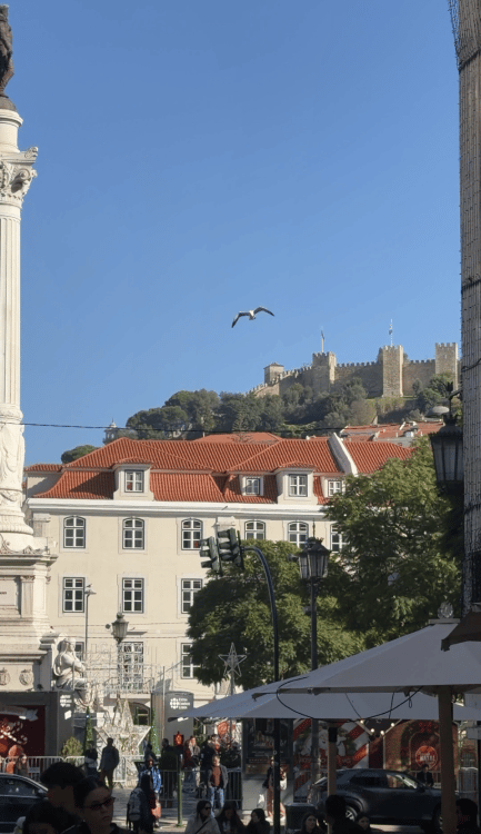 Lisbon walking tour through its most historic sites and viewpoints | ®ExcursionMania - Image 2