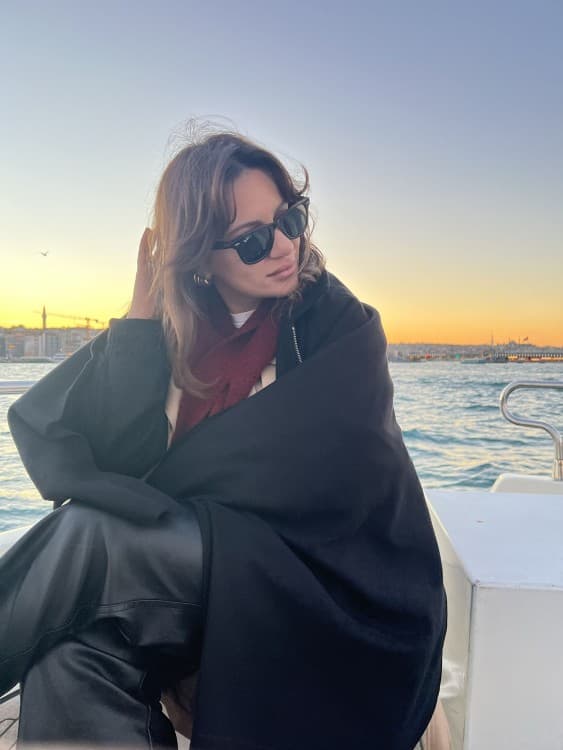 Istanbul Bosphorus Sunset Cruise with Wine on a Luxury Yacht | ®ExcursionMania - Image 6