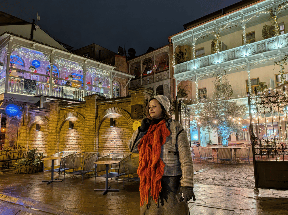 Private Photoshoot and Walking Tour | ®ExcursionMania - Image 11