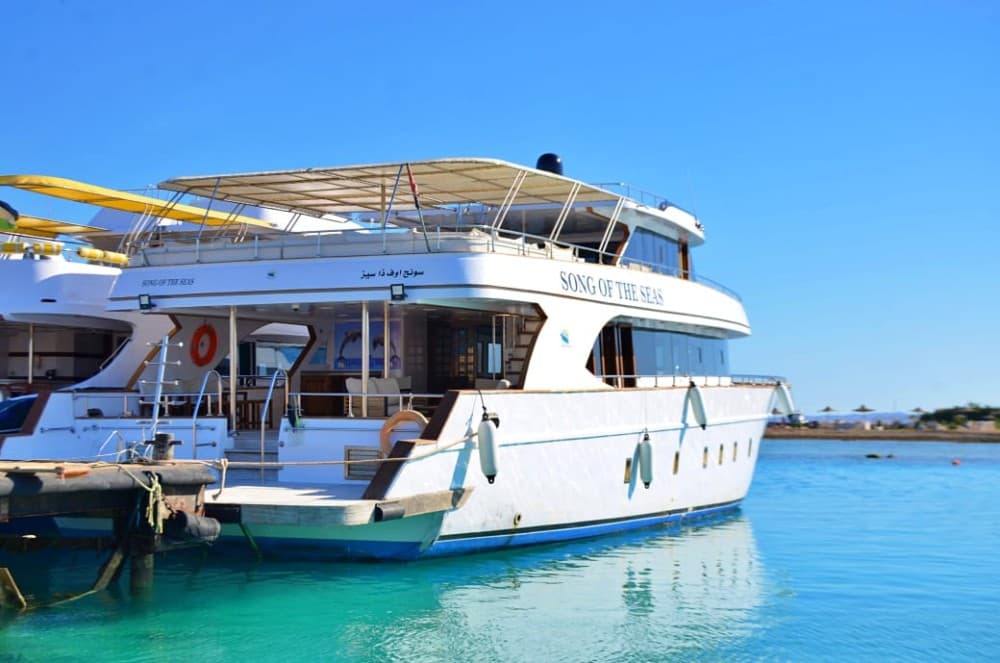 Hurghada: Orange Bay & Giftun Island Boat Trip Snorkeling with Lunch | ®ExcursionMania - Image 10