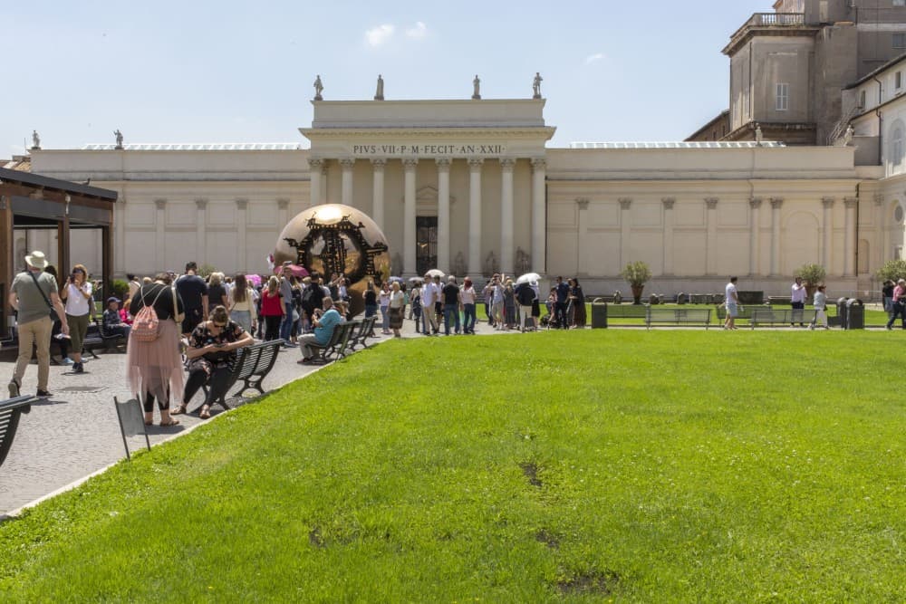 Vatican Tour: Museums, Sistine Chapel, and St. Peter’s Basilica | ®ExcursionMania - Image 5