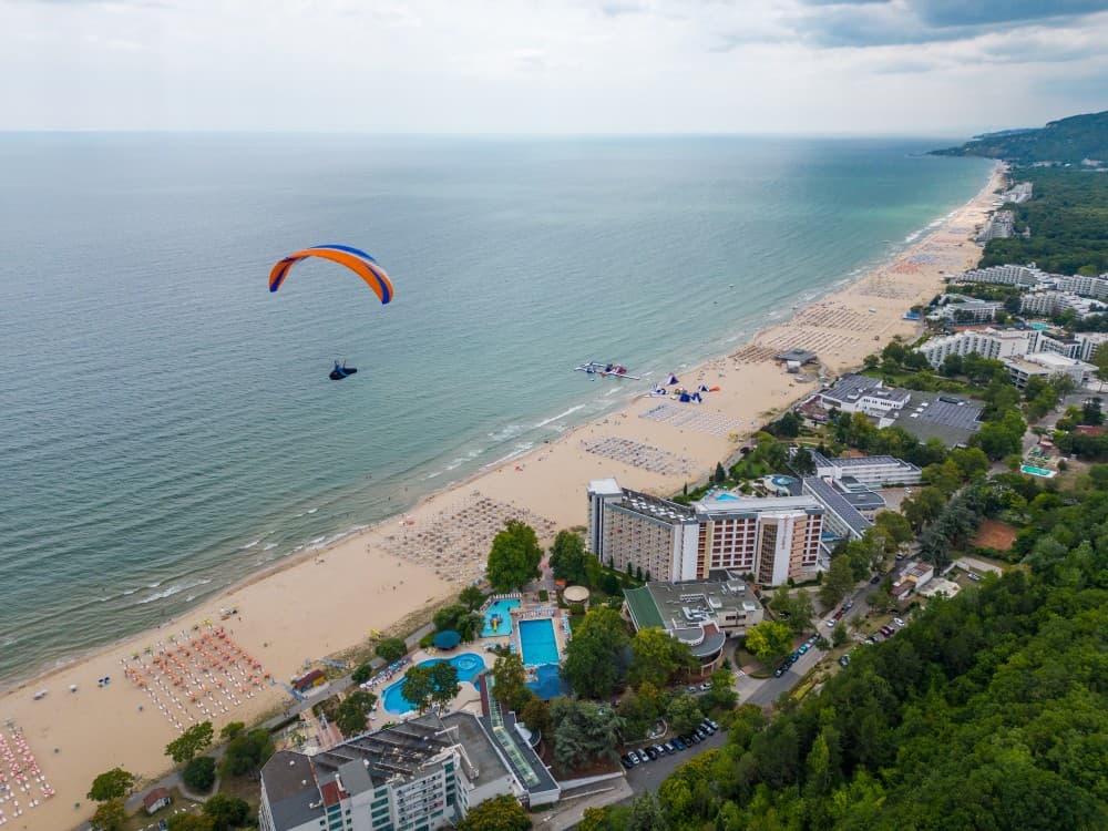 Alanya: Thrilling Tandem Paragliding Experience | ®ExcursionMania - Image 4