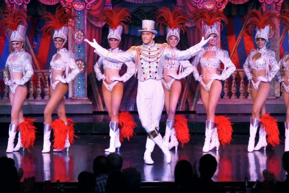 Paris: Dinner Show at the Moulin Rouge | ®ExcursionMania - Image 5