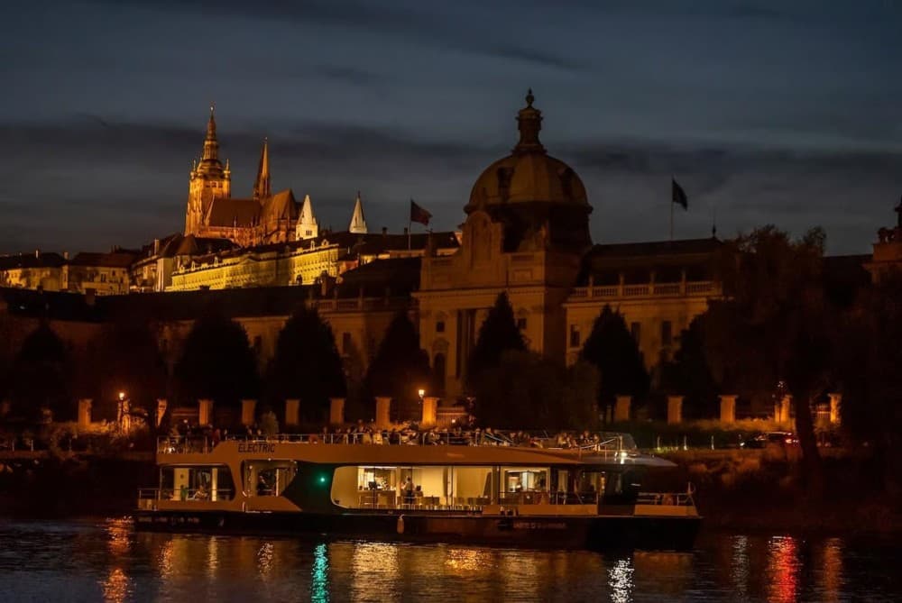 Prague: 50-Minute Sightseeing Evening Cruise | ®ExcursionMania - Image 3