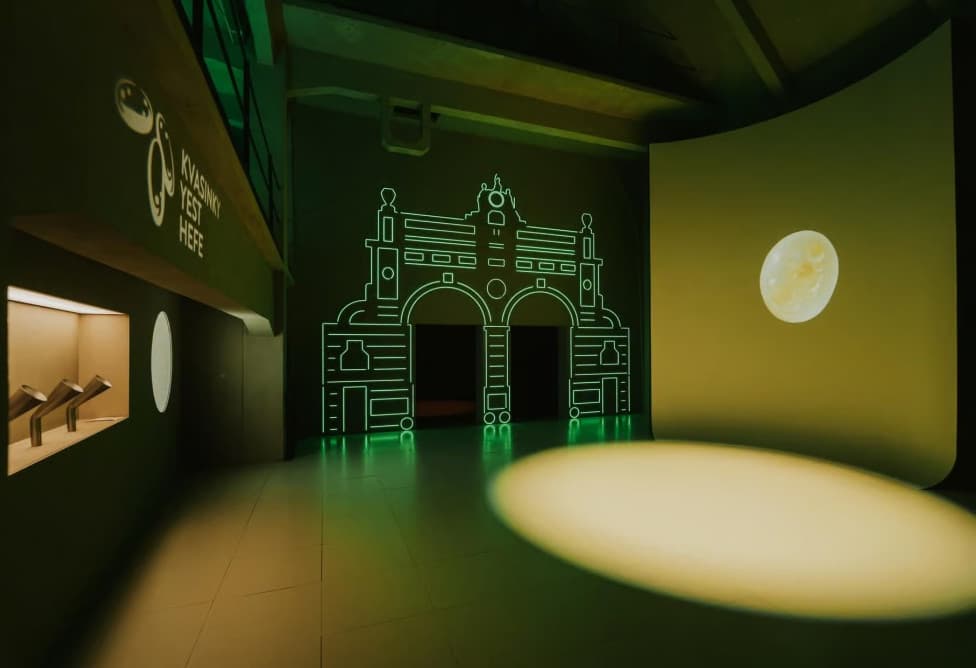 Pilsen: Pilsner Urquell Brewery Tour with Beer Tasting | ®ExcursionMania - Image 1