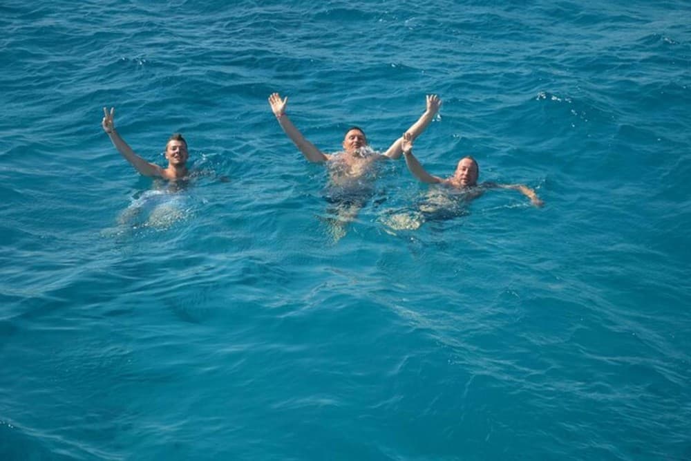 Hurghada: Snorkeling With Dolphin Boat Tour & Lunch | ®ExcursionMania - Image 4