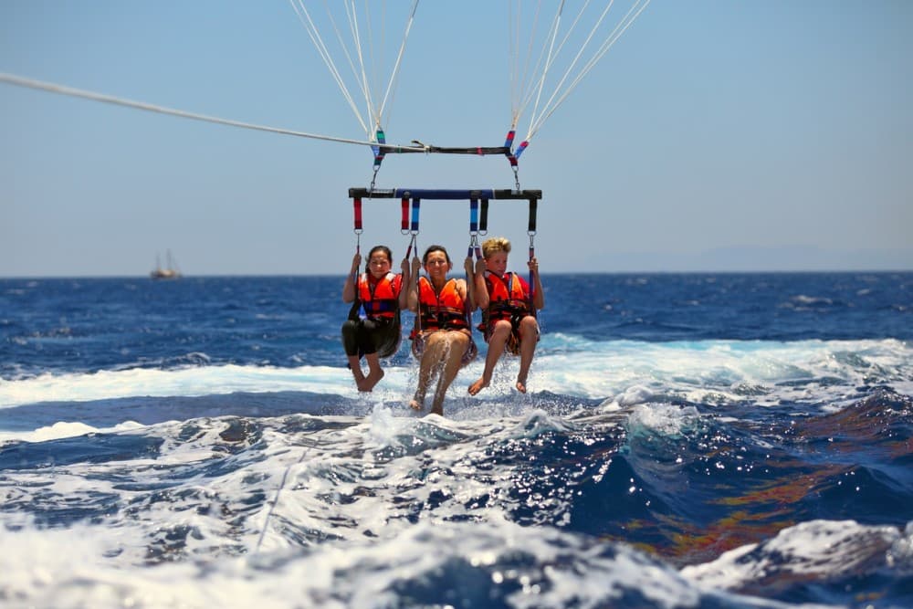 Hurghada: Red Sea Parasailing Adventure with Panoramic Sky Views | ®ExcursionMania - Image 5