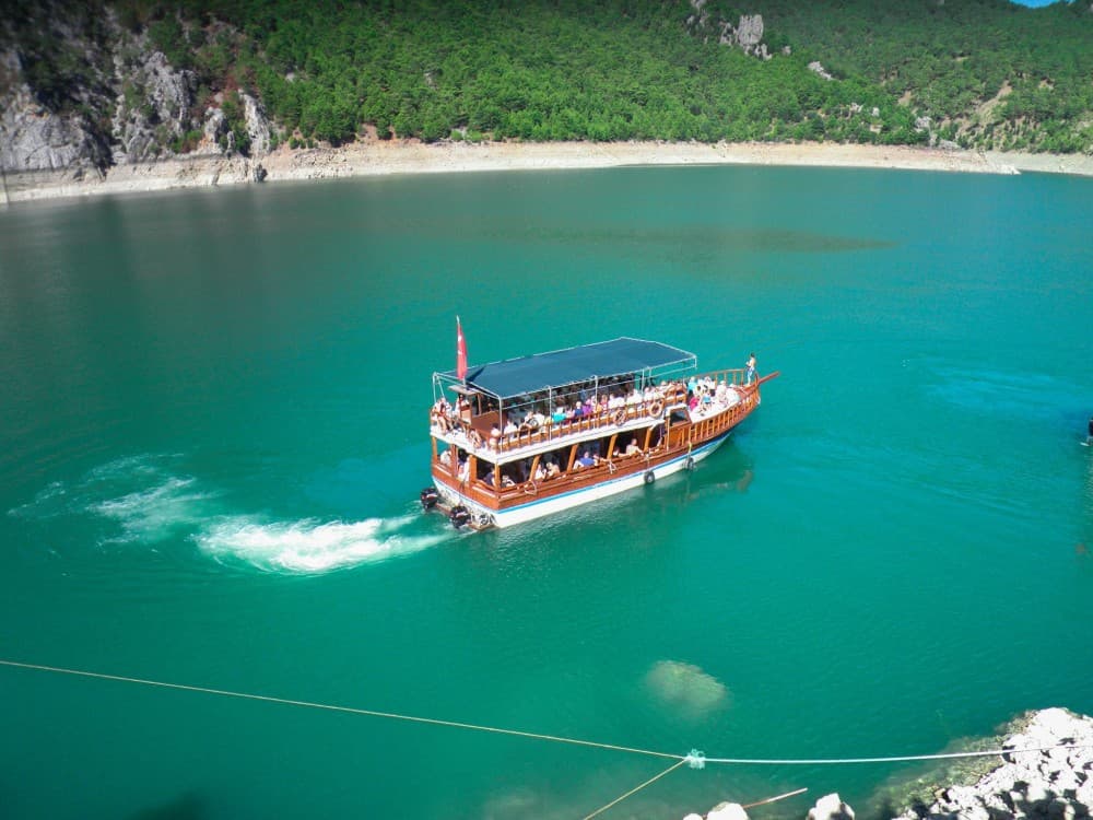 Alanya: Green Canyon Boat Trip with Lunch and Unlimited Soft Drinks | ®ExcursionMania - Image 1