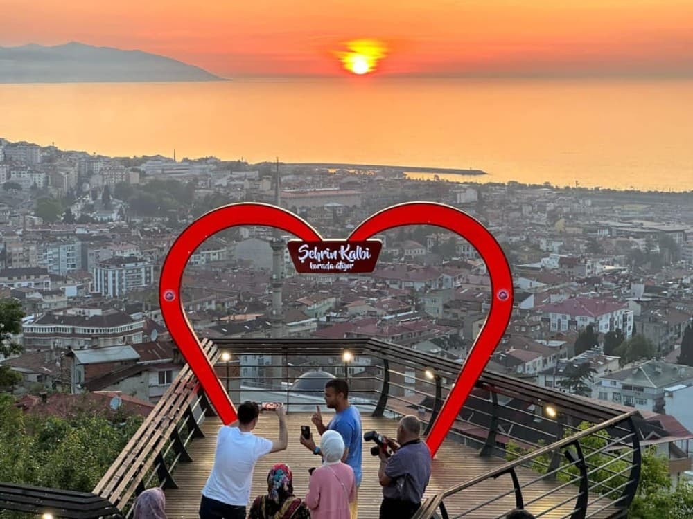 Trabzon Night Tour: Under the Stars of the Black Sea | ®ExcursionMania - Image 1