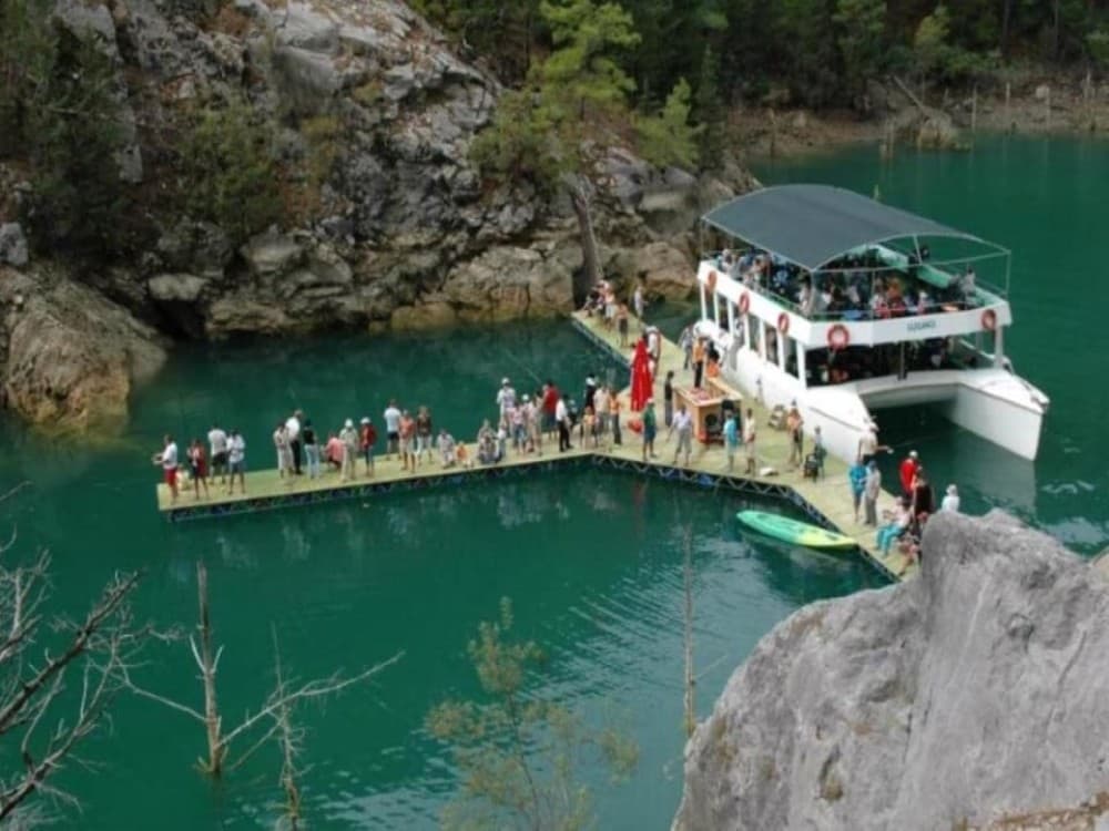Green Canyon Off-Road Jeep and Boat Tour in Side | ®ExcursionMania - Image 9