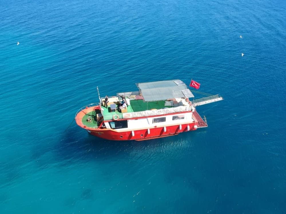 Cesme: Scuba Diving Experience w/Lunch