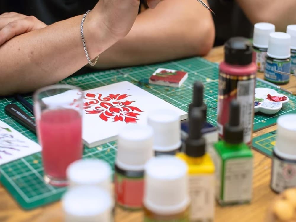 Istanbul: Traditional Turkish Ceramic Tile Painting Workshop | ®ExcursionMania - Image 6