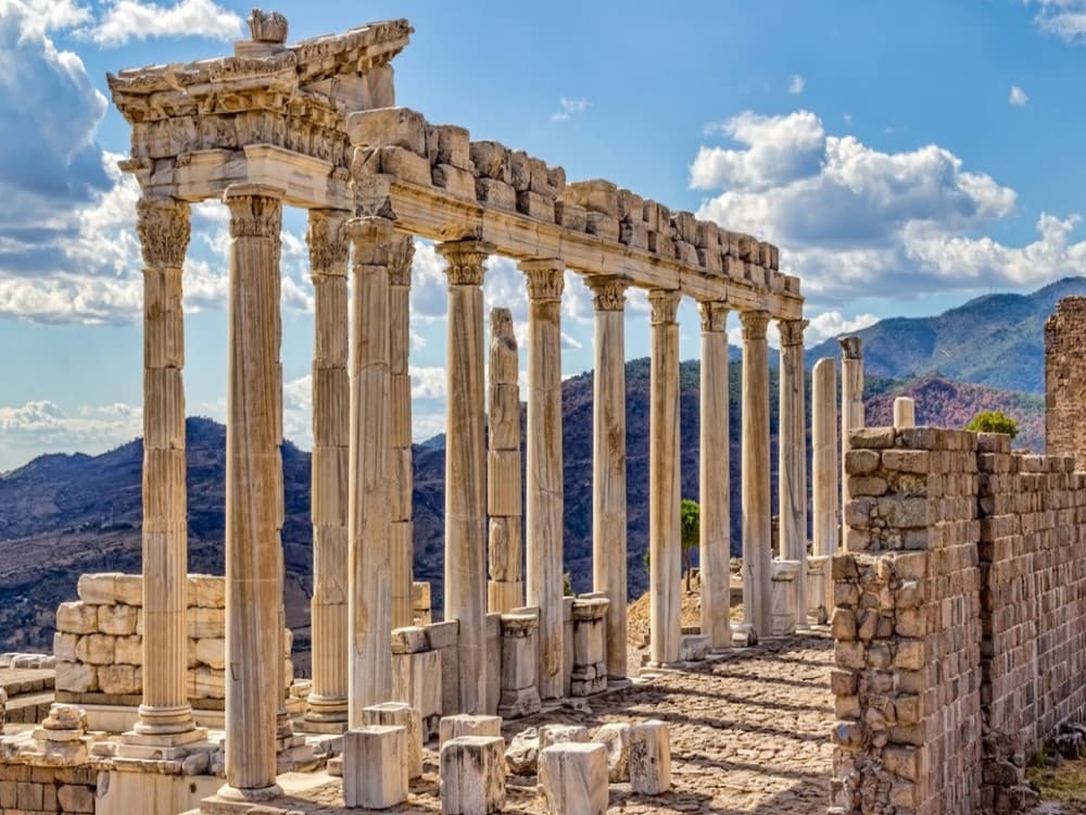 Kusadasi: Pergamon & Asklepion Day Tour | ®ExcursionMania - Image 3