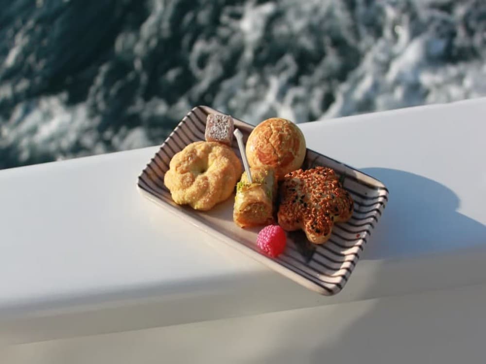 Istanbul: Bosphorus Sunset Yacht Cruise with Transfers | ®ExcursionMania - Image 5