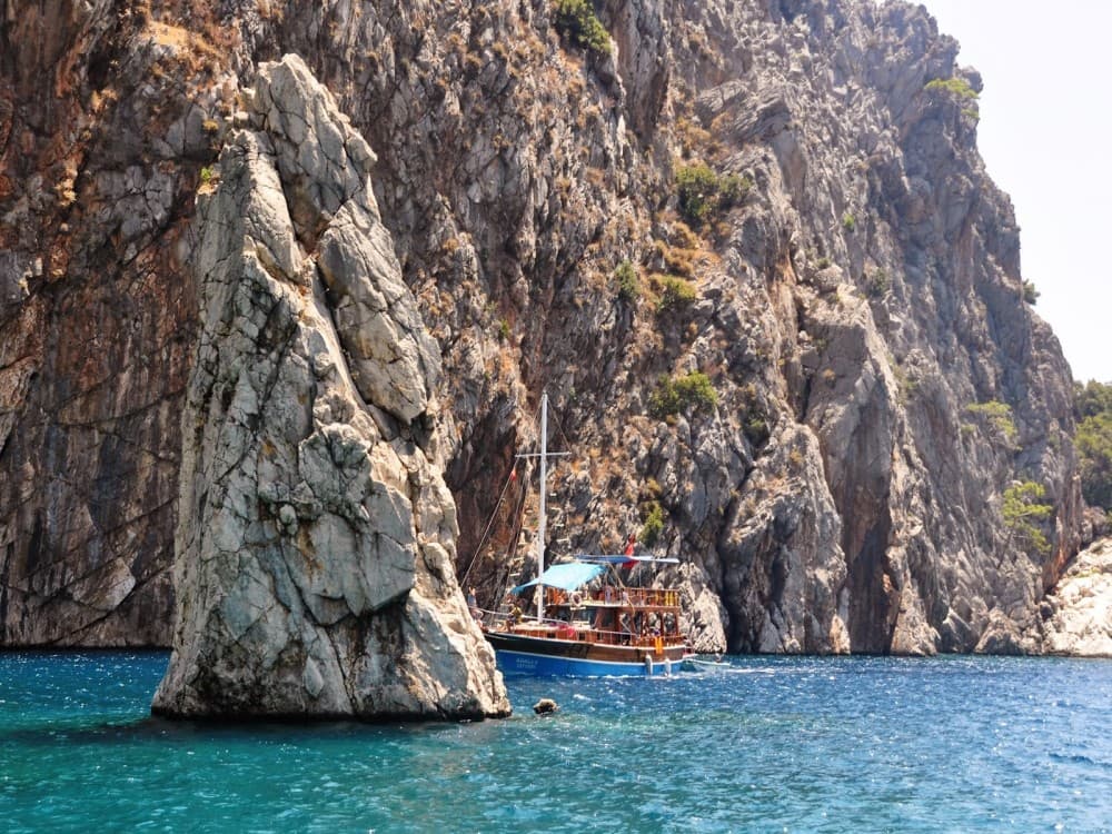 Belek: Porto Genoese Boat Tour with Mud Baths | ®ExcursionMania - Image 4
