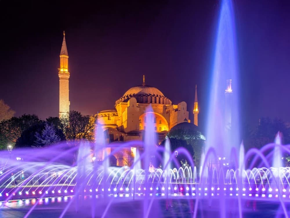 Istanbul: Tour of Hagia Sophia and Blue Mosque By Night | ®ExcursionMania - Image 6