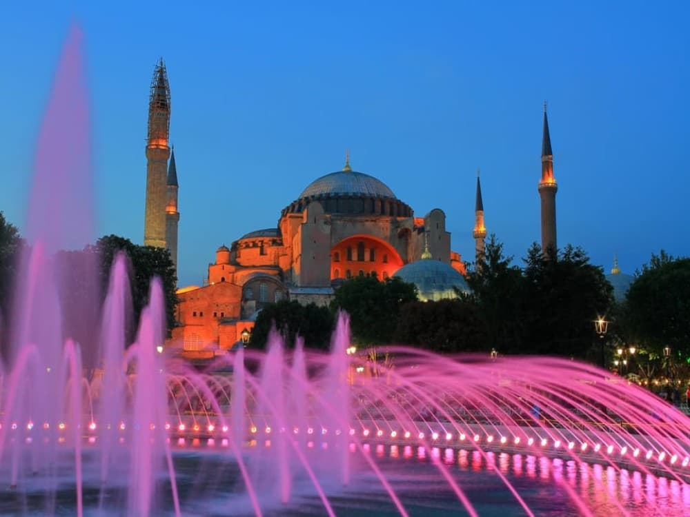 Discover the Exclusive Wonders of Istanbul With Lunch | ®ExcursionMania - Image 2