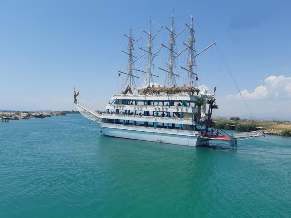 Unwind in Blue: The Ultimate Antalya Maldives Boat Tour | ®ExcursionMania - Image 7