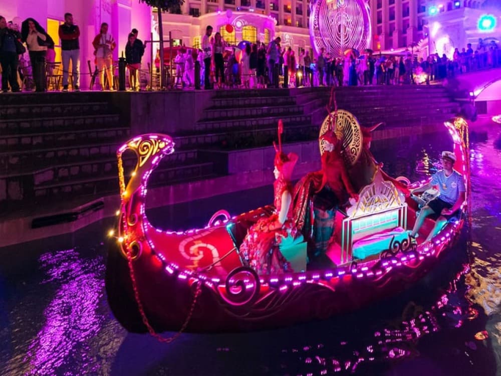 City of Side: Land of Legends Transfer & Boat Parade Show | ®ExcursionMania - Image 4