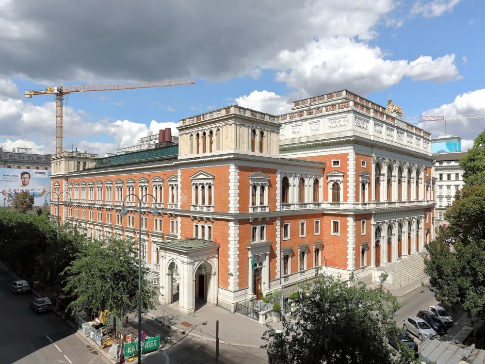 Vienna: Mozart & Strauss Ticket in Old Stock Exchange Palace | ®ExcursionMania - Image 4