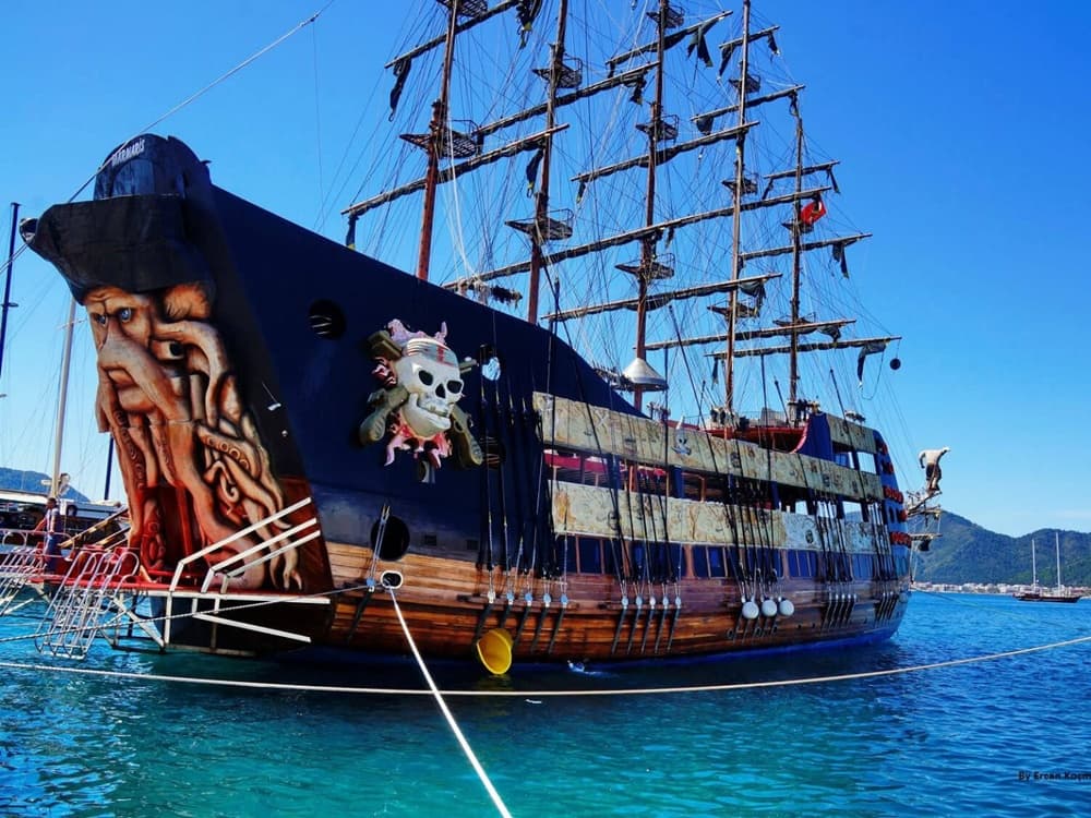 City of Side: Pirate Boat Trip with Lunch & Transfer | ®ExcursionMania - Image 5