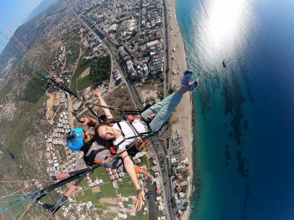 Alanya: Tandem Paragliding Flight to Cleopatra Beach | ®ExcursionMania - Image 1