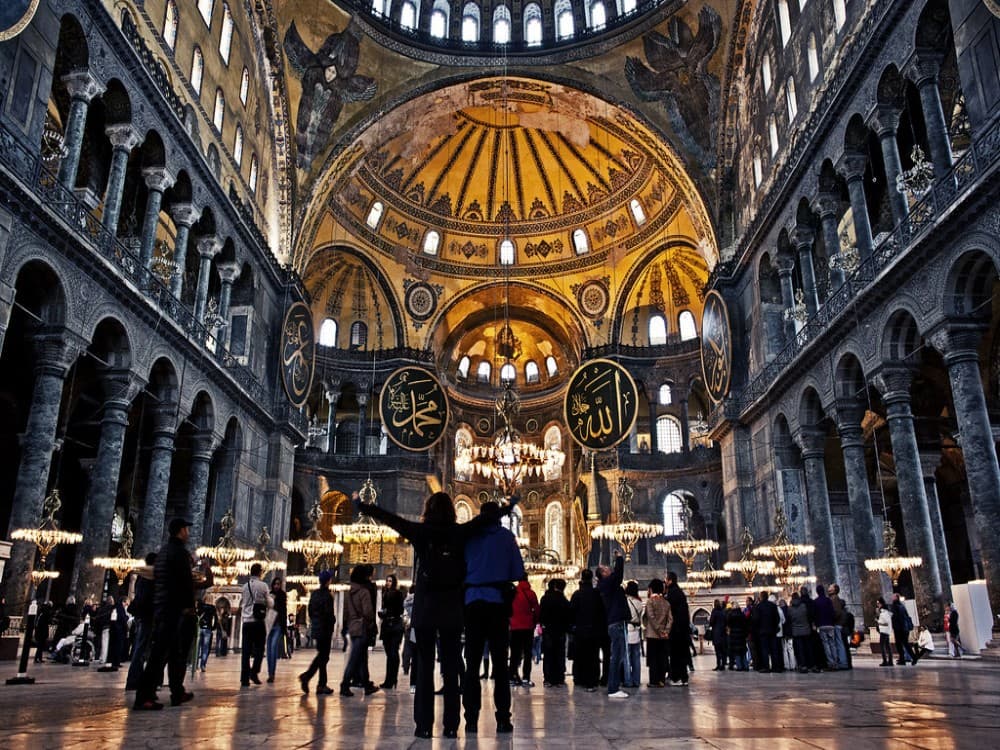 Discover Istanbuls Wonders: Private Guided Tour 1 or 2 Days | ®ExcursionMania - Image 4