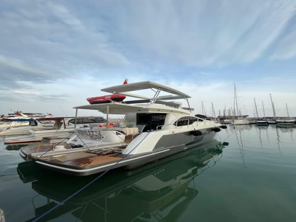 Alanya: Luxury Boat Tour with Buffet Meal and Drinks | ®ExcursionMania - Image 4