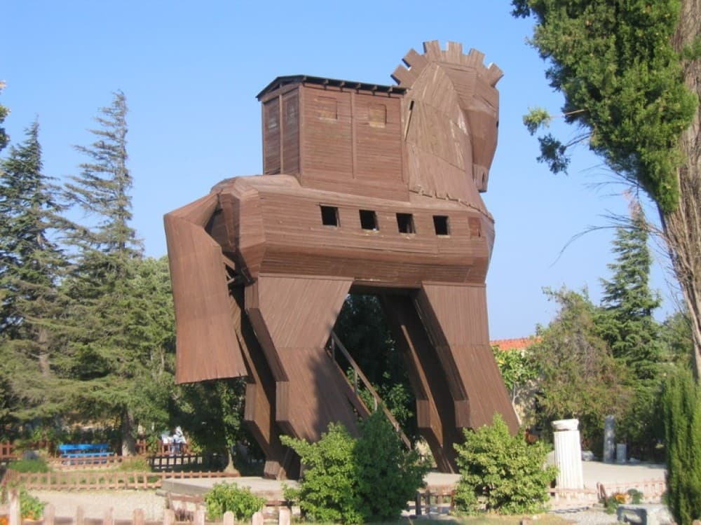 Izmir Troy Day Tour: Step Into Mythology | ®ExcursionMania - Image 3