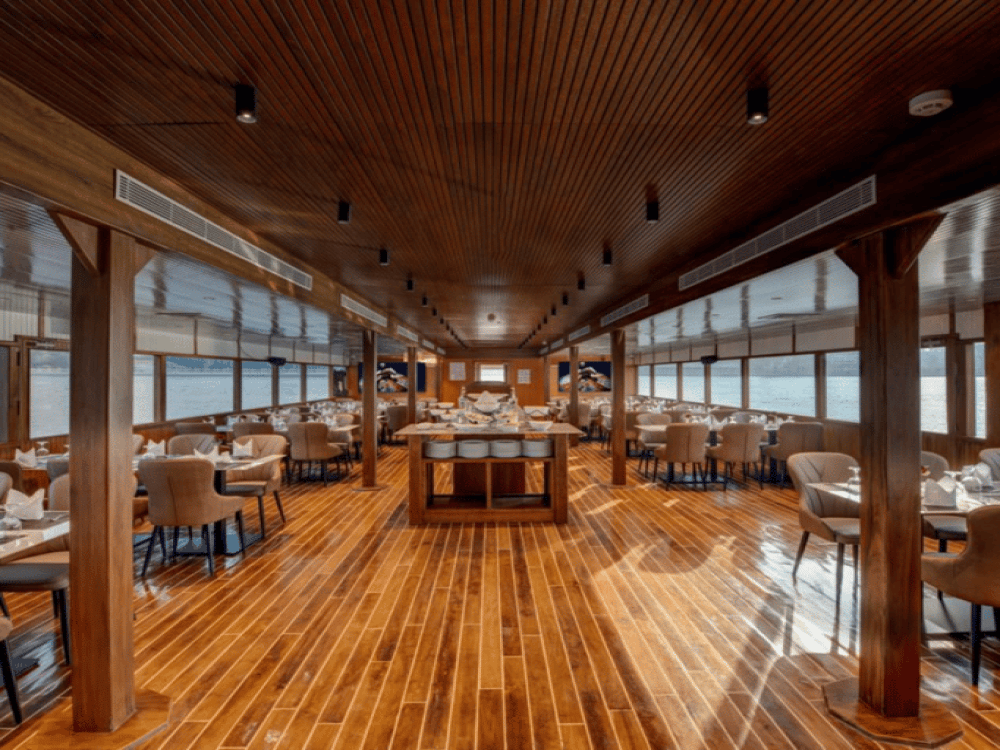 Dubai: Dhow Cruise Dinner at Creek, Marina with Upper deck | ®ExcursionMania - Image 4