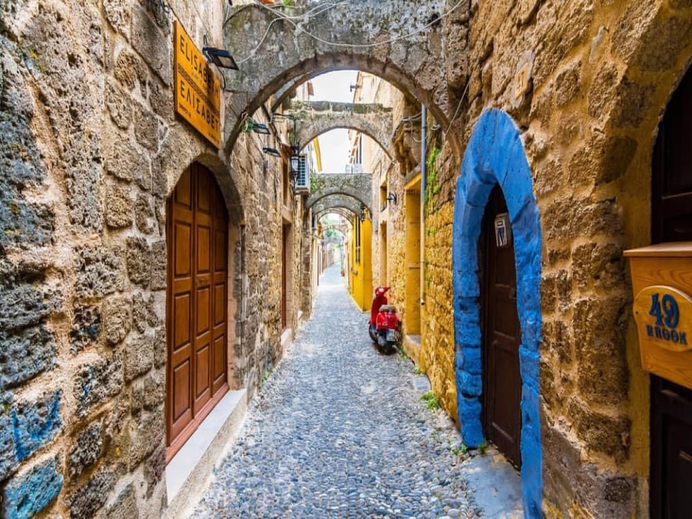 Rhodes Town: Guided City Tour with 9D Cinema: Small groups | ®ExcursionMania - Image 1
