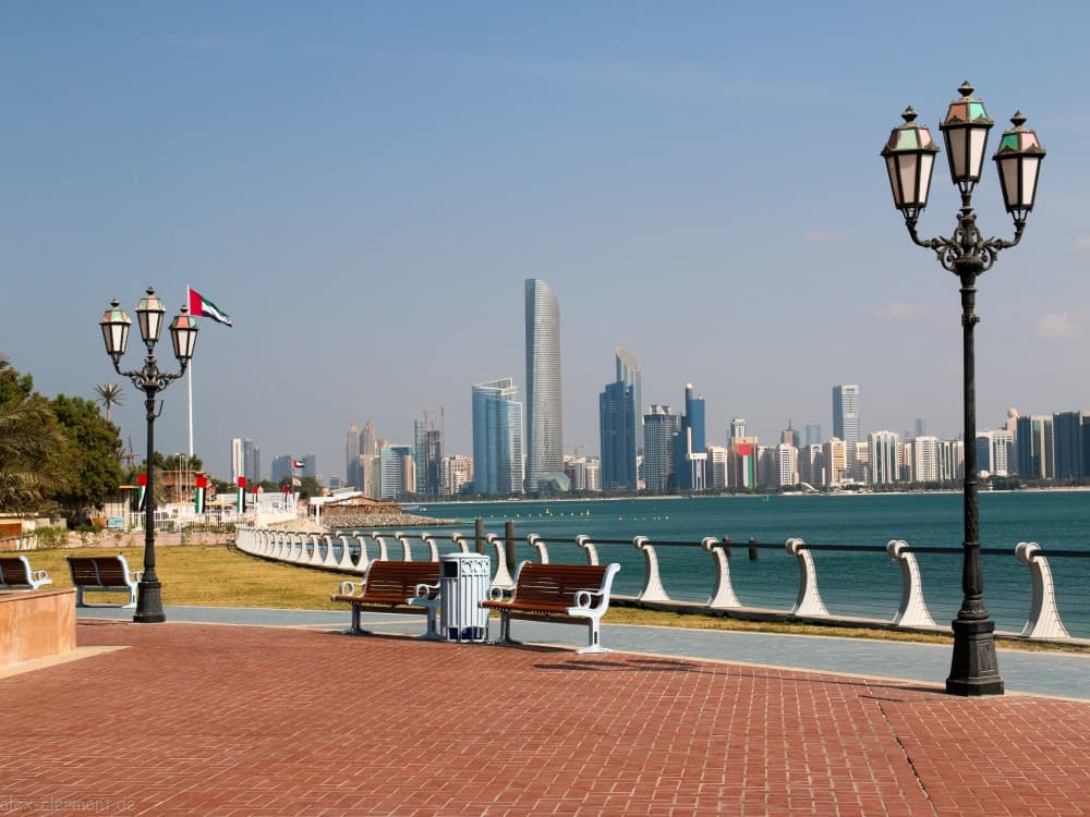 From Dubai: Abu Dhabi City Sightseeing & Sheikh Zayed Mosque | ®ExcursionMania - Image 7