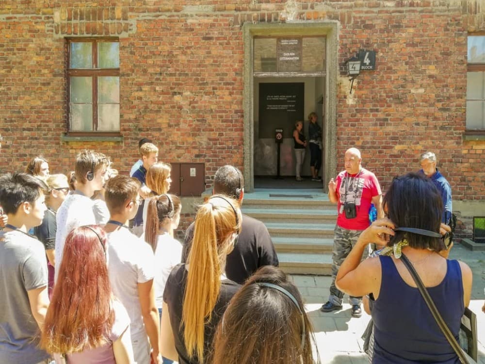 Auschwitz-Birkenau: Skip-the-Line Guided Tour from Krakow | ®ExcursionMania - Image 3