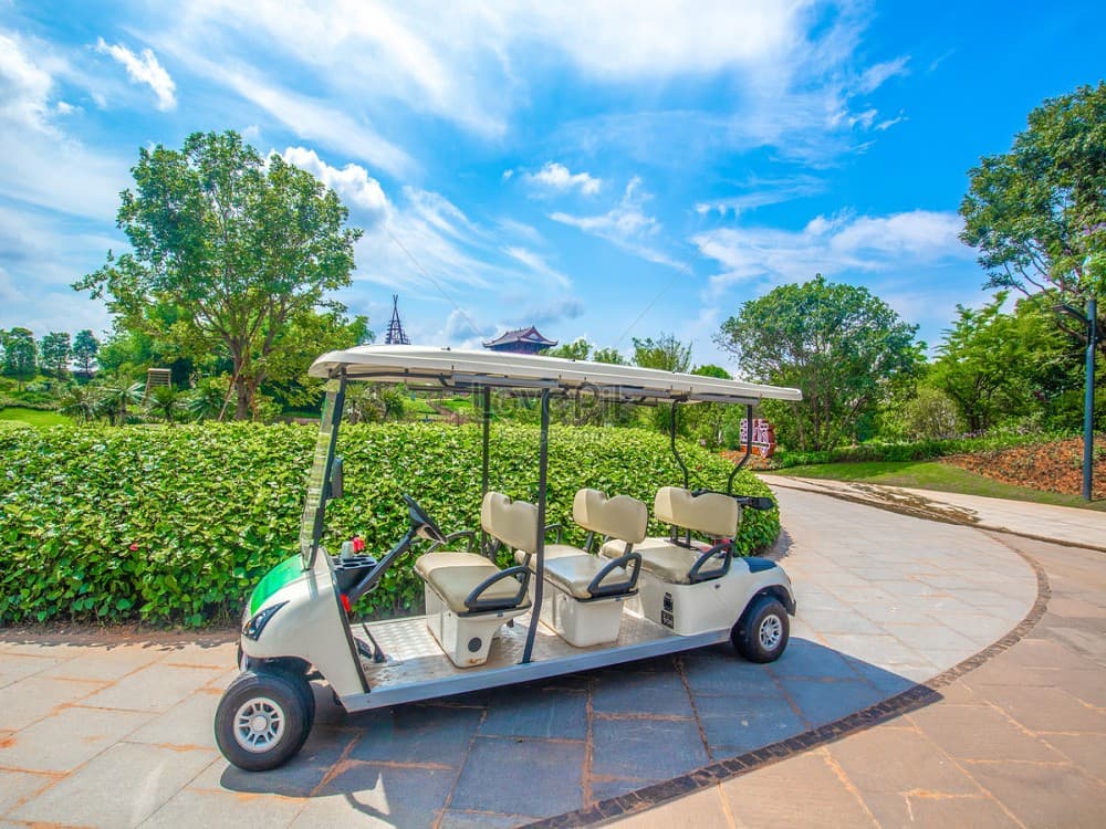 Discover Kraków: Explore History by Electric Golf Cart | ®ExcursionMania - Image 2
