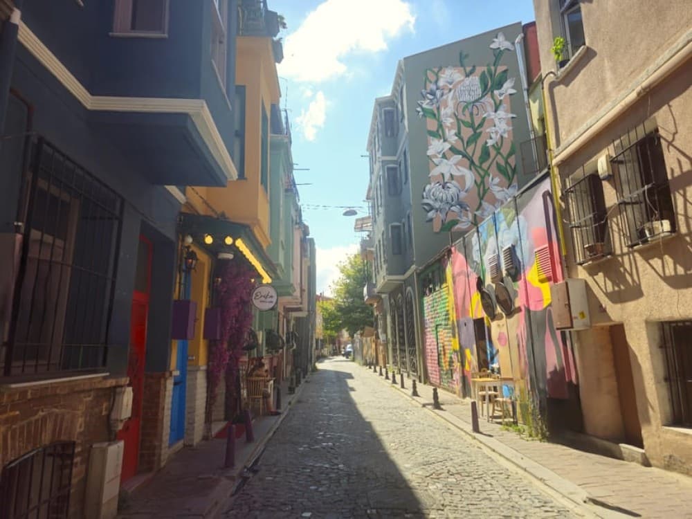 Istanbul: Fener & Balat Guided Tour through Colored Streets | ®ExcursionMania - Image 4
