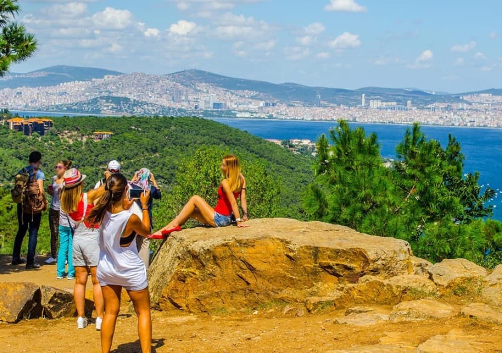 Istanbul: Round-Trip Ferry Tickets to the Princes' Islands | ®ExcursionMania - Image 3