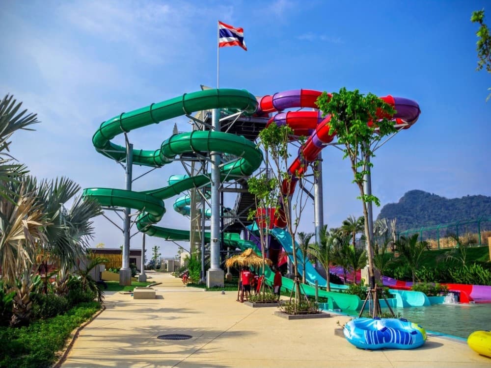 Samui Water Park Pink Elephant