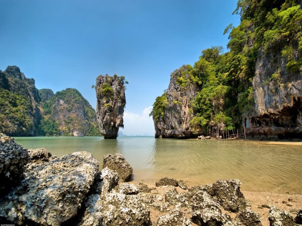 James Bond Island