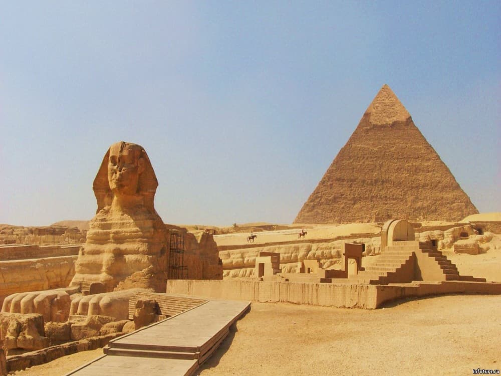 Pyramid of Khafre